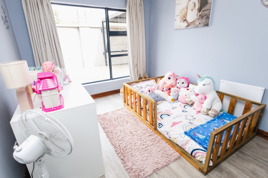 5 Bedroom Property for Sale in Somerton Estate Free State